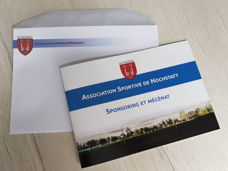 Brochures et enveloppes